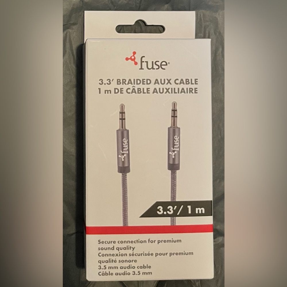 BNIB FUSE Gray Braided AUX Cable 3.3ft